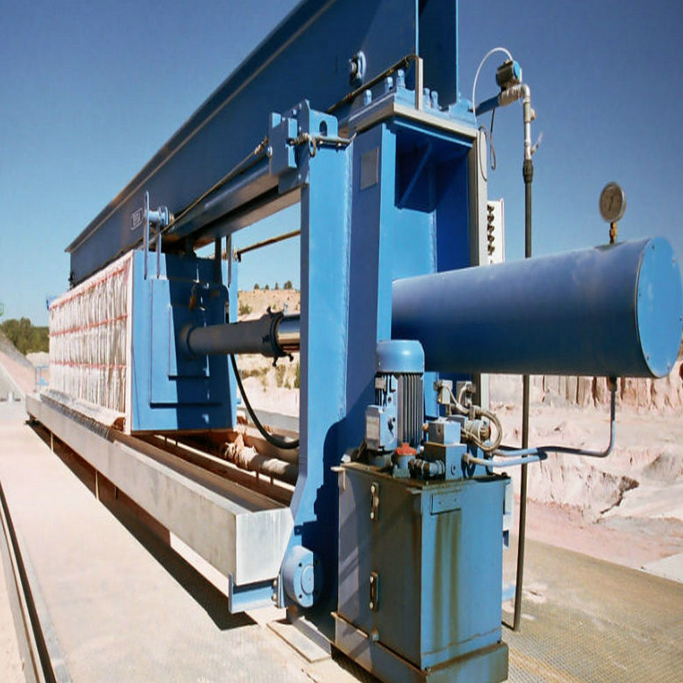 Filtro prensa automático con bomba hidráulica de alta presión