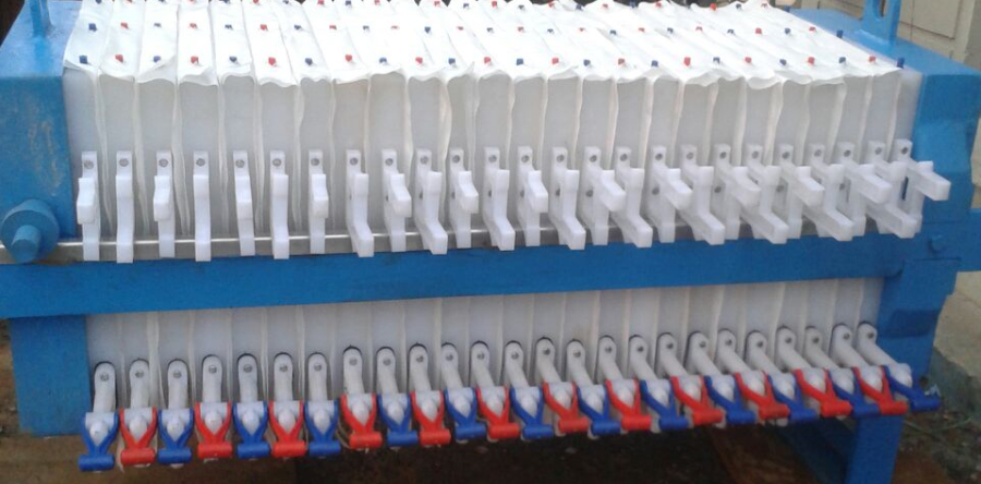 Ciclo de filtración Diafragmas flexibles Filtro prensa de aguas residuales